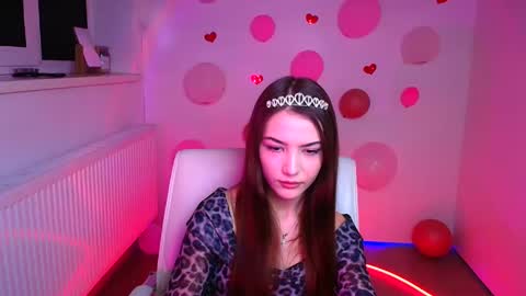 Snapshot of lola_looo chatting on March 8, 11:05 am Daniel online show from March 8, 11:05 am