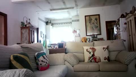 Snapshot of lolahueso chatting on February 18, 1:22 pm LOLA HUESO y ERIC online show from February 18, 1:22 pm