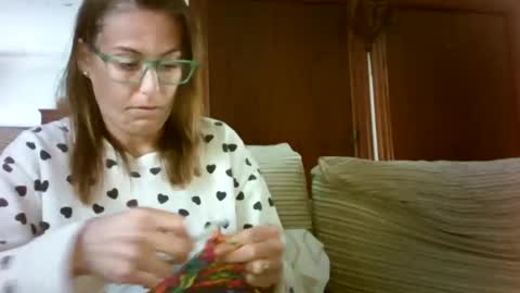 Snapshot of lolahueso chatting on February 6, 4:47 pm LOLA HUESO y ERIC online show from February 6, 4:47 pm