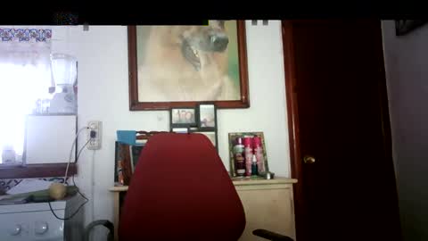 Snapshot of lolahueso chatting on February 18, 9:43 am LOLA HUESO y ERIC online show from February 18, 9:43 am