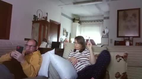 Snapshot of lolahueso chatting on February 20, 2:46 pm LOLA HUESO y ERIC online show from February 20, 2:46 pm