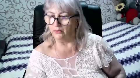 Snapshot of lolkaalyss chatting on March 12, 9:56 pm LolkaAlyss online show from March 12, 9:56 pm