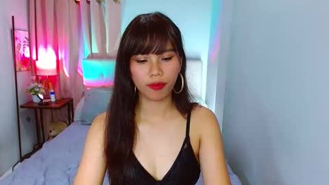 Snapshot of lolli_rosie chatting on January 4, 7:24 am ROSIE online show from January 4, 7:24 am