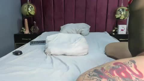 Snapshot of lolyyuno chatting on March 6, 3:02 pm Loly online show from March 6, 3:02 pm