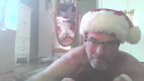Snapshot of longbowrider555 chatting on December 4, 1:36 pm Jeff online show from December 4, 1:36 pm