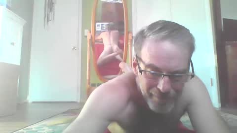 Snapshot of longbowrider555 chatting on December 6, 2:00 pm Jeff online show from December 6, 2:00 pm