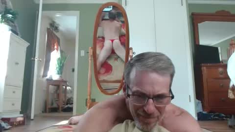 Snapshot of longbowrider555 chatting on September 16, 7:28 pm Jeff online show from September 16, 7:28 pm