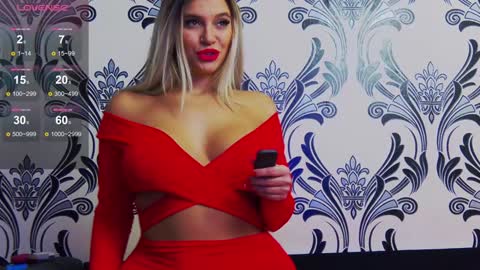 lorenaryan online show from December 23, 12:52 pm