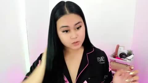 LOREN online show from September 17, 5:05 pm