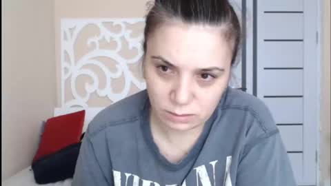 LorraGrey online show from February 6, 11:09 am