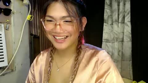Snapshot of louheart chatting on January 10, 4:20 pm Sweet online show from January 10, 4:20 pm