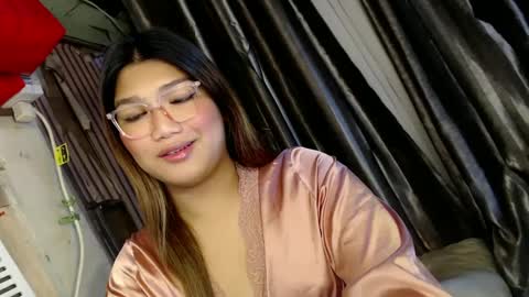 Snapshot of louheart chatting on March 8, 7:09 pm Sweet online show from March 8, 7:09 pm