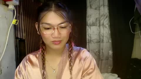 Snapshot of louheart chatting on January 9, 9:47 pm Sweet online show from January 9, 9:47 pm
