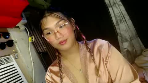 Snapshot of louheart chatting on January 9, 12:30 pm Sweet online show from January 9, 12:30 pm