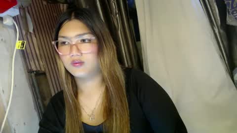 Snapshot of louheart chatting on January 24, 7:49 pm Sweet online show from January 24, 7:49 pm