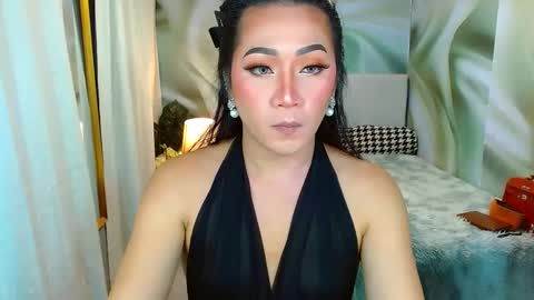 Snapshot of louie_sexy chatting on February 8, 7:37 am Cathy online show from February 8, 7:37 am