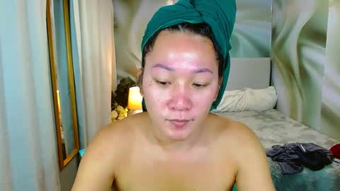 Snapshot of louie_sexy chatting on March 5, 6:01 am Cathy online show from March 5, 6:01 am