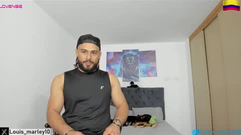 Snapshot of louis_marley_ chatting on February 17, 3:47 am louis_marley_ online show from February 17, 3:47 am