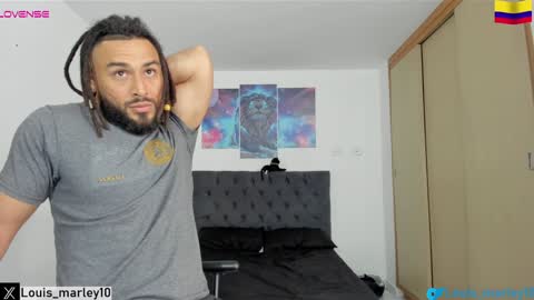 Snapshot of louis_marley_ chatting on February 6, 8:45 pm louis_marley_ online show from February 6, 8:45 pm