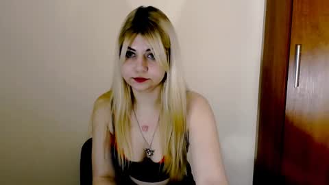 Alexya online show from January 22, 2:46 pm