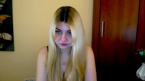 Alexya online show from January 29, 5:45 pm