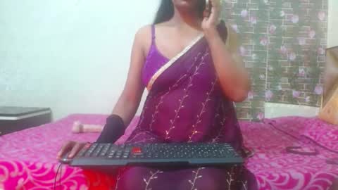Snapshot of lovefunnitya chatting on February 10, 7:47 am Divya online show from February 10, 7:47 am