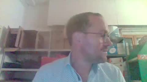 Snapshot of lovelick007 chatting on February 26, 9:12 am lovelick007 online show from February 26, 9:12 am