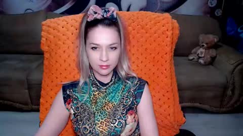 private open online show from February 21, 3:21 pm