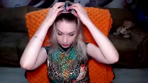 private open online show from February 16, 2:32 pm