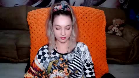 private open online show from February 3, 3:17 pm