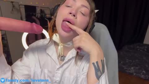Elsa online show from December 20, 6:08 am