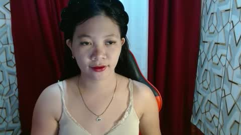 Snapshot of lovely_angel19 chatting on September 12, 2:46 am Angel online show from September 12, 2:46 am