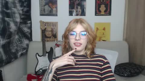 Cassie online show from March 1, 7:08 am