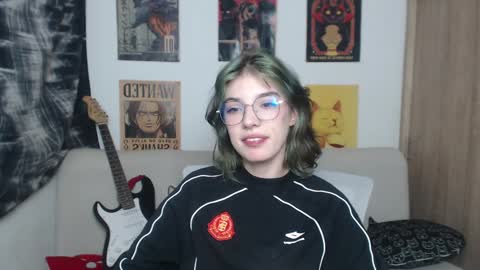Cassie online show from February 8, 1:32 am