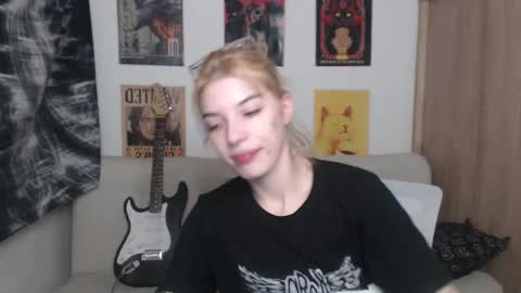 Cassie online show from March 10, 3:23 am