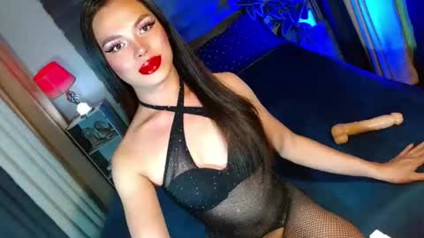 Snapshot of lovelymiss_shyna11 chatting on September 15, 9:44 am lovelymiss_shyna11 online show from September 15, 9:44 am