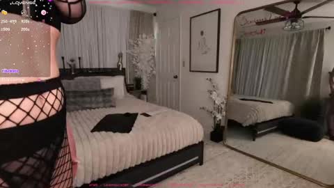 Scarlett online show from January 17, 9:28 pm