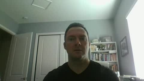lovethewomen10 online show from December 31, 3:42 pm