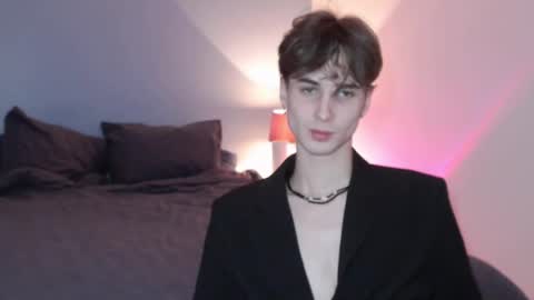 Snapshot of lucacharm chatting on January 16, 9:30 pm lucacharm online show from January 16, 9:30 pm