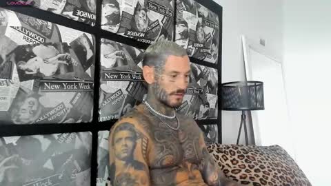 lucasexclusive online show from February 12, 10:56 am