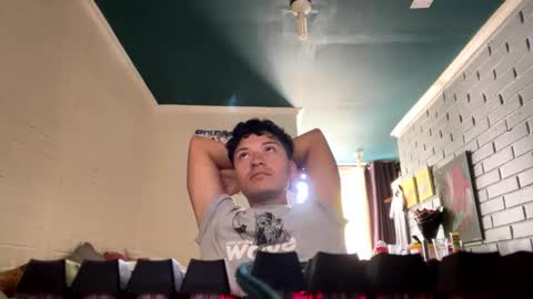 Felipe online show from March 5, 2:12 pm