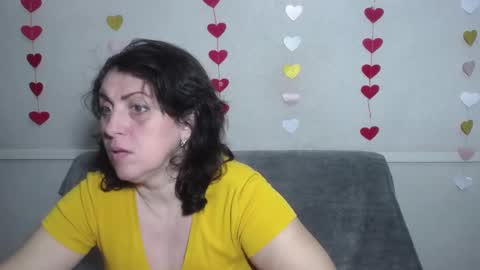 Snapshot of luciami chatting on February 24, 6:26 pm LuciaMi online show from February 24, 6:26 pm