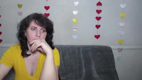 Snapshot of luciami chatting on March 11, 12:22 am LuciaMi online show from March 11, 12:22 am