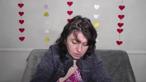 Snapshot of luciami chatting on February 16, 12:10 pm LuciaMi online show from February 16, 12:10 pm
