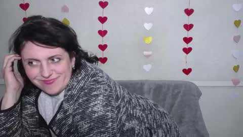 Snapshot of luciami chatting on February 20, 12:52 am LuciaMi online show from February 20, 12:52 am