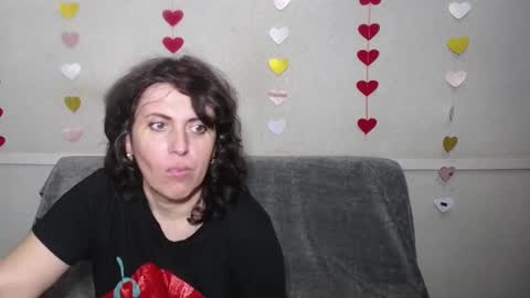 Snapshot of luciami chatting on March 9, 9:24 am LuciaMi online show from March 9, 9:24 am