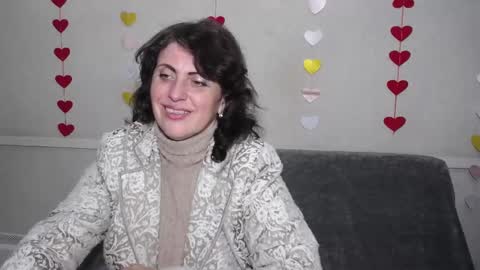 Snapshot of luciami chatting on March 8, 6:10 am LuciaMi online show from March 8, 6:10 am