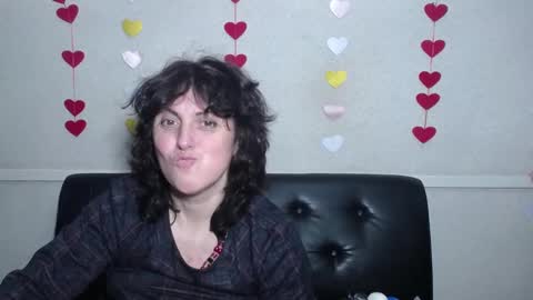 Snapshot of luciami chatting on February 5, 12:06 pm LuciaMi online show from February 5, 12:06 pm