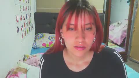 Snapshot of luciared chatting on September 9, 4:07 pm luciared online show from September 9, 4:07 pm