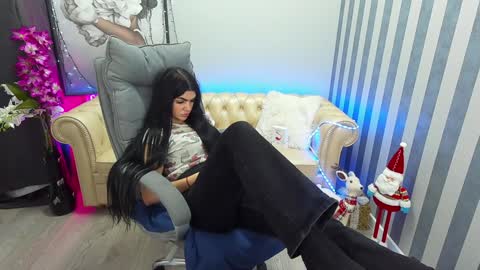 Monika online show from January 18, 2:02 pm